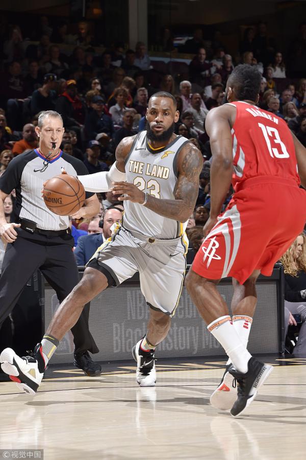 这样的哈登再不拿常规赛MVP，就真想不出理由了