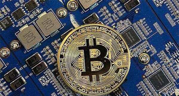 暴利的数字货币交易平台：年收入超50亿，监守自盗风险难控