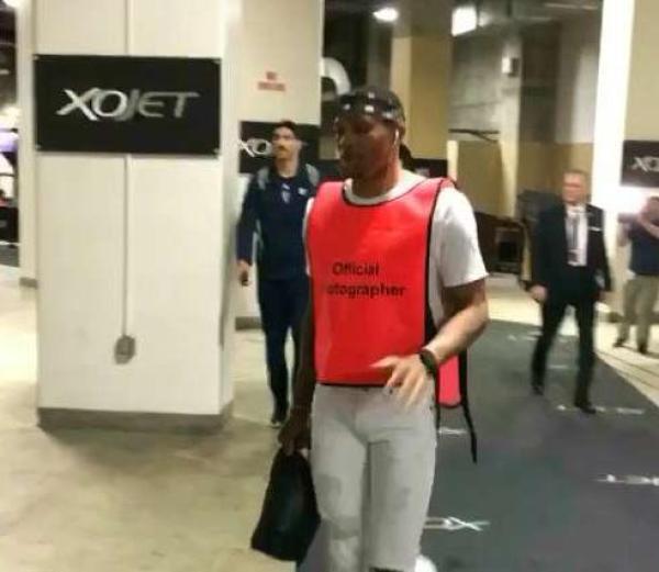 一打杜兰特就炸裂！威少34分准三双，雷霆大胜勇士20分