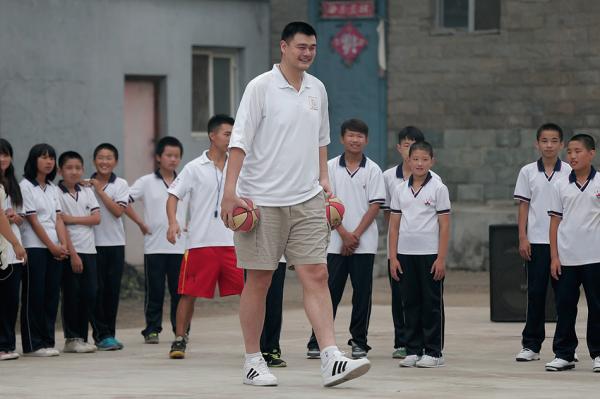 教育部首次携手篮协打造联赛，姚明：篮球陪你们度过美好童年