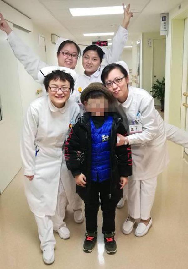 脑瘫患者微信群里互助：潜伏爸爸爱晒娃，康复新娘不打码