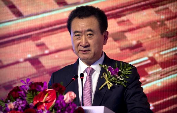 卖资产提升偿债能力，外媒：大连万达债券从输家成了赢家