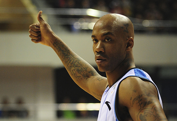 马布里“爱就是爱”：这是一个纽约人的北京传说