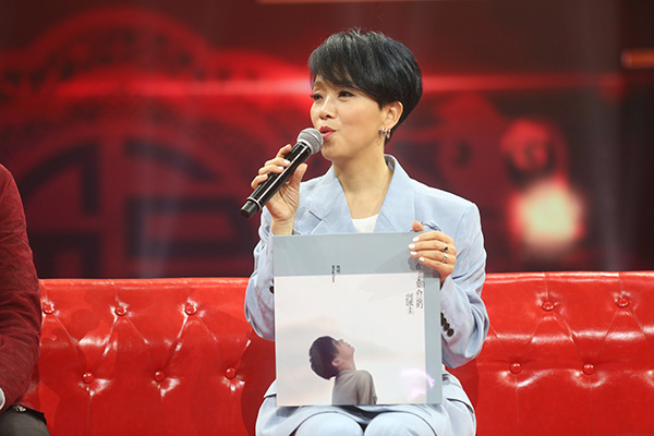 《可凡和他的朋友们》：三代歌手忆春晚旧事