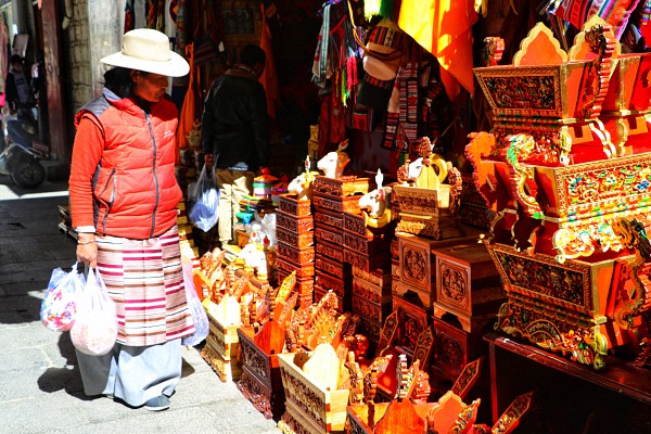 拉萨异乡人的狗年春节