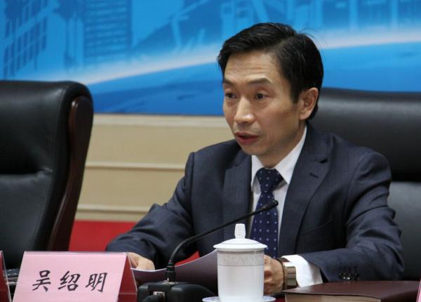 中汽协秘书长吴绍明在家中突然去世，“主要是身体原因”