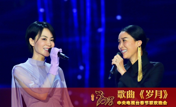 王菲、那英春晚再合唱：时光倒流二十年