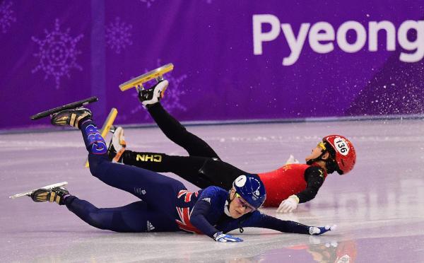 短道速滑队平昌首枚奖牌！“00后”李靳宇1500米获银牌
