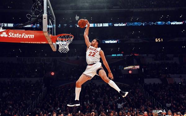 扣篮只会模仿，三分大赛“铁声”一片……这是实力致敬科比啊