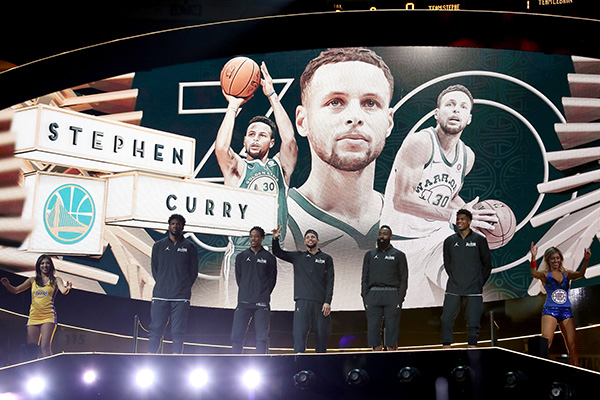 NBA全明星终于真打了！詹姆斯队战胜库里队，詹皇获MVP