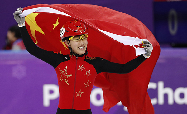 短道速滑女子3000米决赛中国队被判犯规无缘奖牌