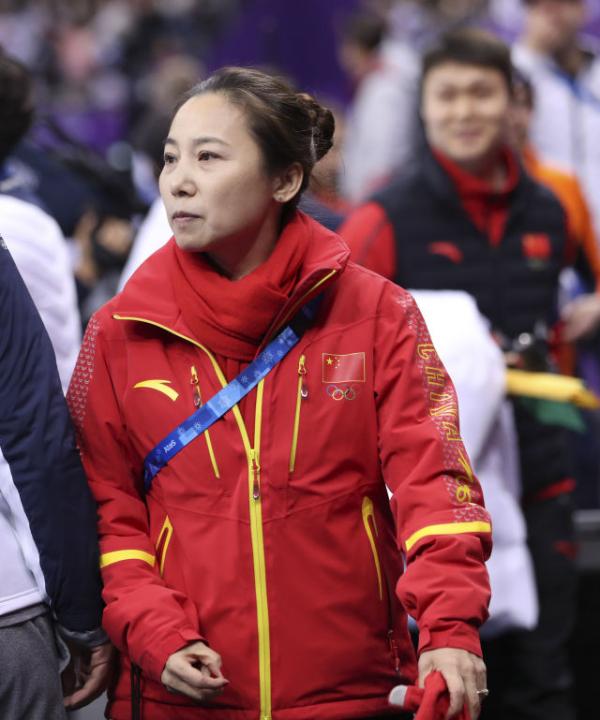 中国短道速滑队将就判罚申诉，李琰：希望有一个解释