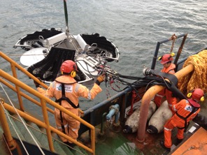 桑吉号事故再反思③｜中国离一套完善的溢油应急机制还有多远