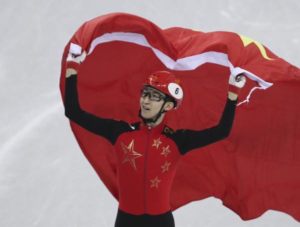 武大靖母亲：孩子的付出没有白费，终于圆了他的冬奥梦