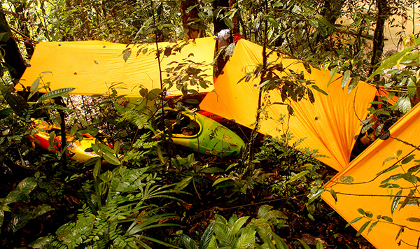 皮划艇穿越婆罗洲——暴洪、吹箭筒、野猪教会我们的那些事