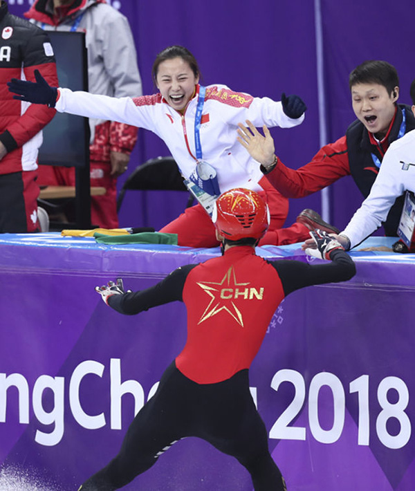 特写丨武大靖这枚金牌，中国等了30年