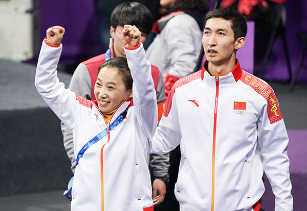 武大靖献给李琰一首赞美母亲的诗，“后妈”终于熬成了亲娘