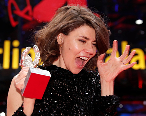 柏林电影节继续爆冷，女导演处女作《不要碰我》勇夺金熊