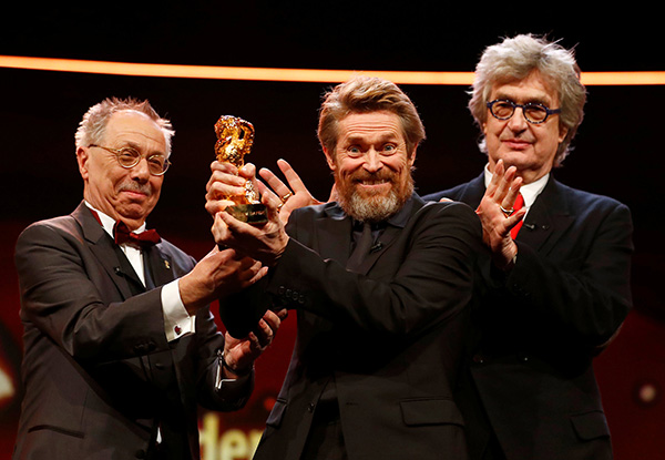 柏林电影节继续爆冷，女导演处女作《不要碰我》勇夺金熊