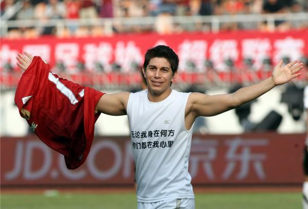 孔卡与上港解除合同，因为他，中超薪水第一次震撼世界