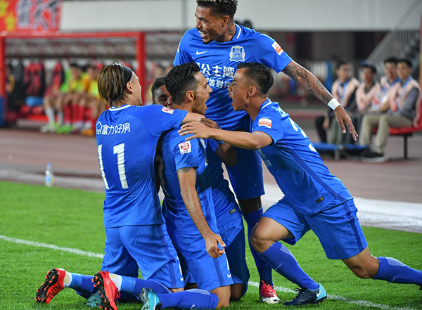 为啥要坚持看中超？2018年，中国足坛从未有过之变局