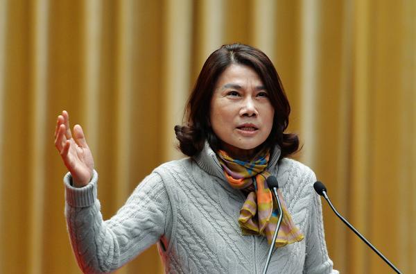 董明珠：总理报告中个税改革内容“非常接地气，反映民意”