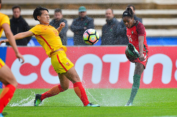 中国女足三连败小组垫底，主力门将退队让命门完全暴露