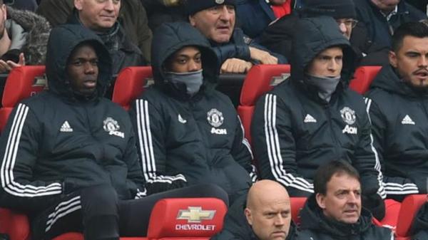 博格巴连弗格森都敢忤逆，现在他又要和穆里尼奥斗一斗