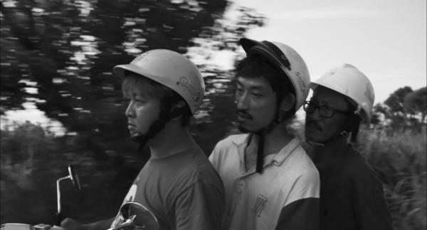 睡不着｜“如梦幻泡影”的荒诞世界