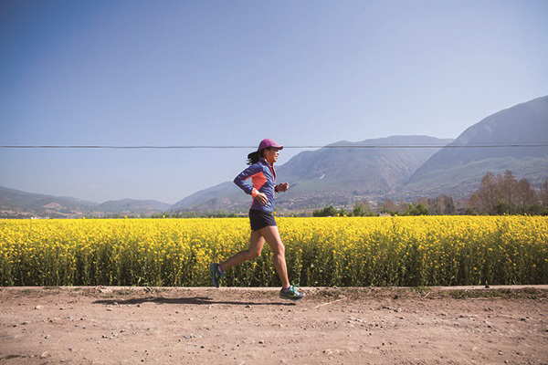 记录下民间的食谱，是她回到大理的方式