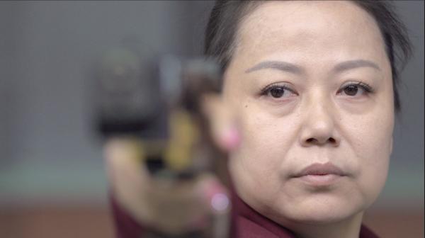 巾帼女将丨穿越18年的子弹，陶璐娜：我成了一头猛兽