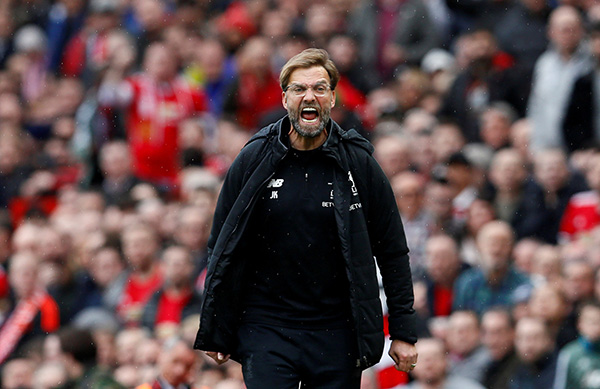 摆大巴摆出一片天，克洛普真得好好跟“穆老师”学学