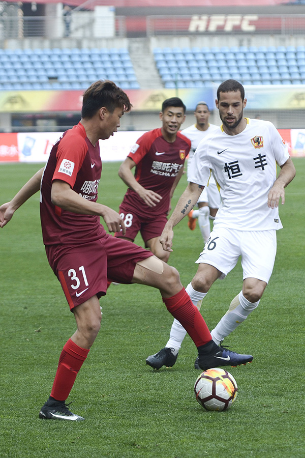 观察丨中超U23惊现“神换人”，足协新补丁就这样失效？