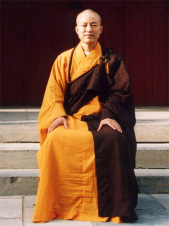 人大代表、方丈明海：建议中国在2022年前全面停止养熊业