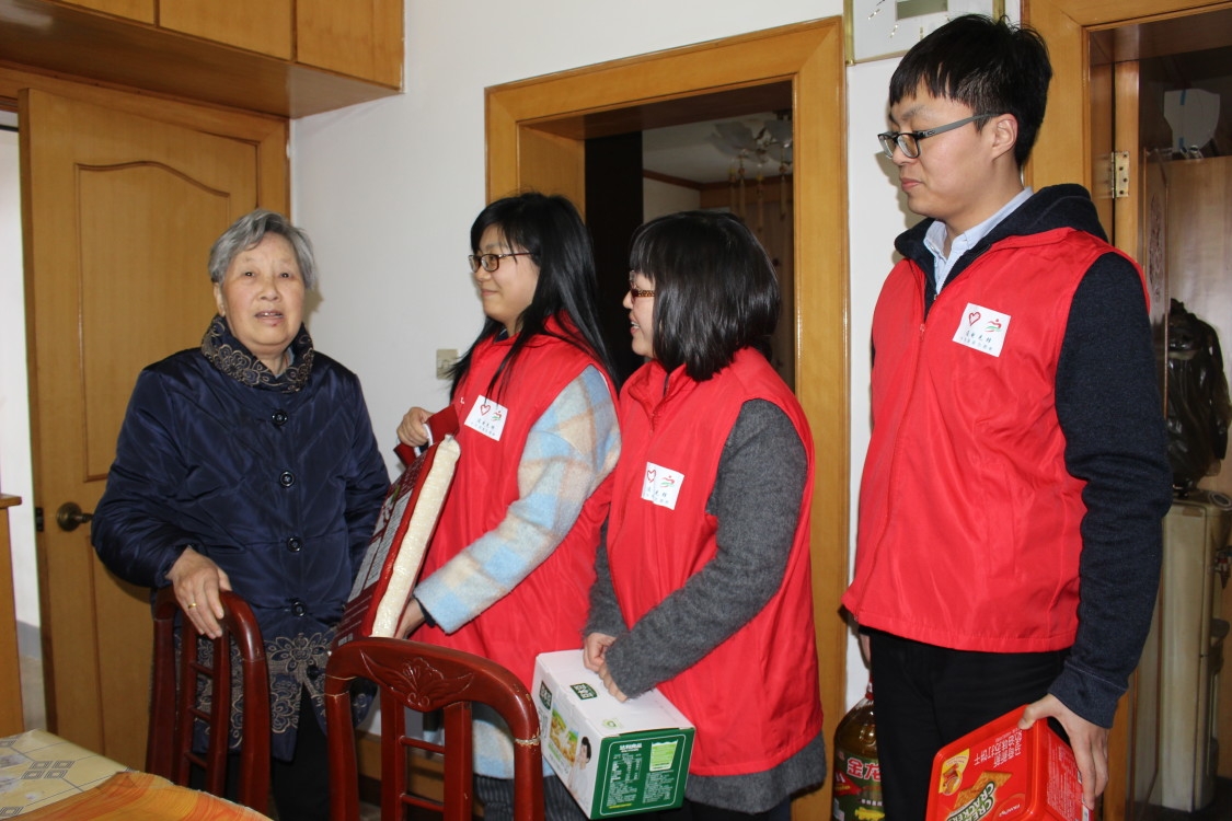 供 电局慰问.jpg