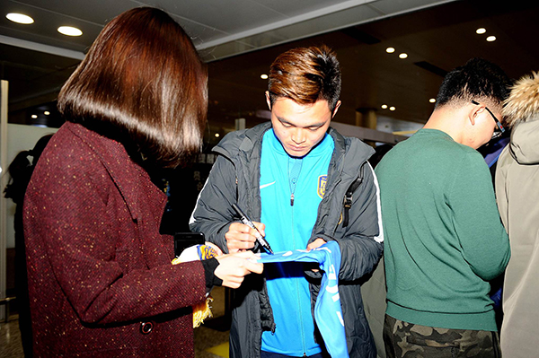 中超最佳U23确定是他了，国足有了最像梅西的前锋