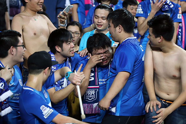 香港足球87年的坚守！进球后，他哭得像“200斤的孩子”