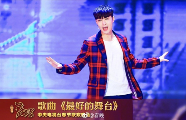 专访｜张艺兴：喜欢练习生台上的拽，更喜欢台下的谦虚