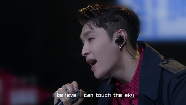 专访｜张艺兴：喜欢练习生台上的拽，更喜欢台下的谦虚