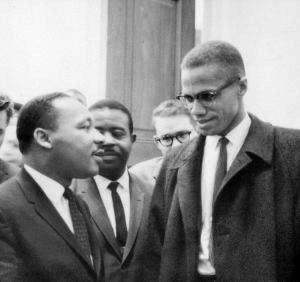 《黑豹》：黑皮肤的哈姆雷特