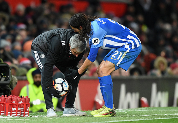 拒绝“无脑黑”，穆里尼奥该骂，但理由要找对