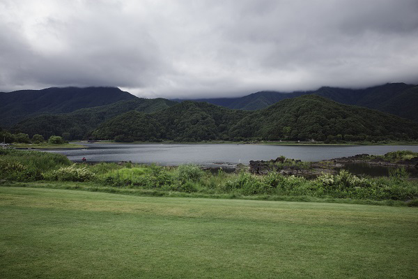 我在台风季登顶富士山