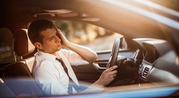 睡眠日｜打呼噜的人发生交通事故几率更高？