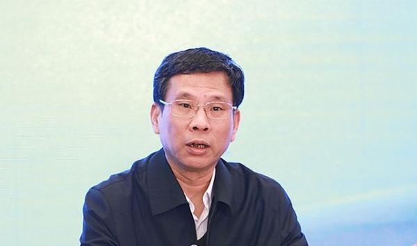 新任“大管家”刘昆将如何管好国家的“钱袋子”？