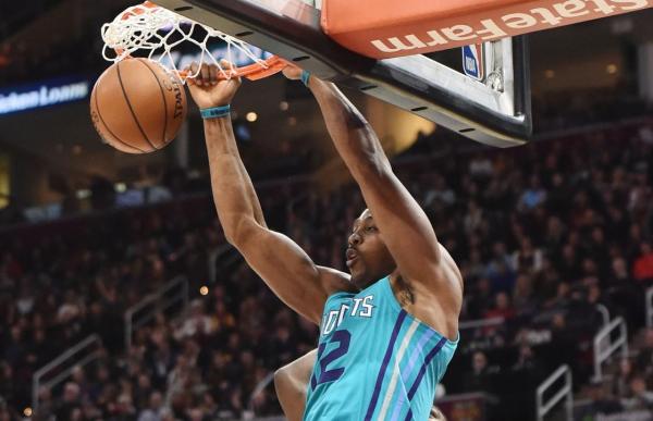 当“超人”不再飞翔，我们才想起NBA还有个霍华德