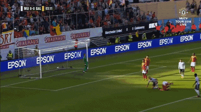 买下报纸整版宣布加盟！爱伊布，就爱这份经天纬地的霸气