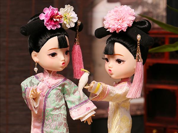 故宫娃娃被紧急下架，原创产品研发仍是文创产业难题