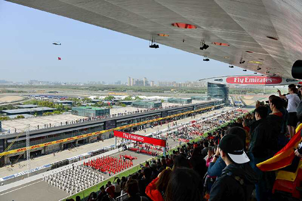 回忆杀！F1中国大奖赛15岁了，还记得舒马赫的意气风发