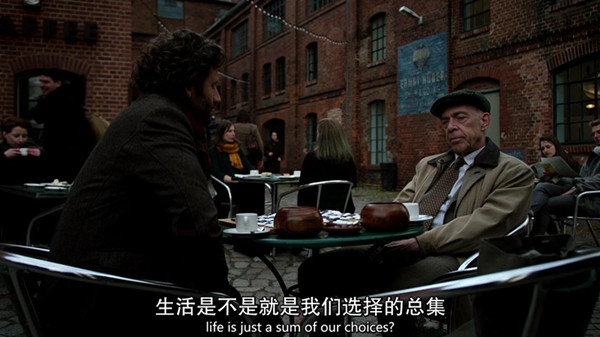 美剧《平行宇宙》：色调是冷的，故事也是冷的