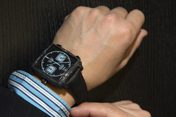 新表试戴|泰格豪雅：碳纤维的极速变奏